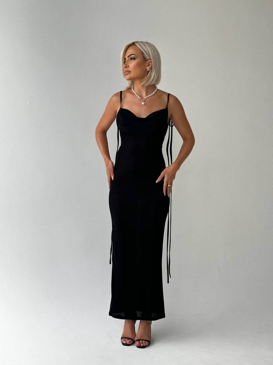 Serenity Backless Maxi Dress | Moeiteloze Elegantie